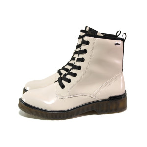 Бежови анатомични дамски боти, лачена еко кожа - всекидневни обувки за есента и зимата N 100018760