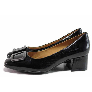 Черни дамски обувки със среден ток, лачена естествена кожа - официални обувки за целогодишно ползване N 100019039