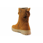 Кафяви дамски боти, естествен велур - ежедневни обувки за есента и зимата N 100019111