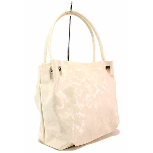 Бежова дамска чанта, здрава еко-кожа - удобство и стил за вашето ежедневие N 100020320