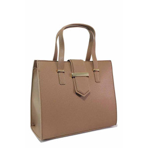 Бежова дамска чанта, здрава еко-кожа - удобство и стил за вашето ежедневие N 100020782