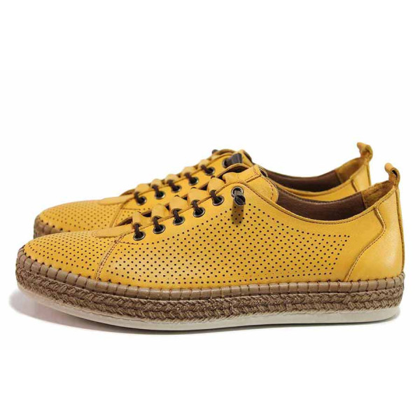 Жълти дамски обувки с равна подметка, естествена кожа - спортни обувки за пролетта и лятото N 100019844