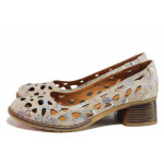 Бежови дамски обувки със среден ток, естествена кожа перфорирана - всекидневни обувки за пролетта и лятото N 100019927