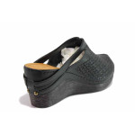Черни дамски чехли, естествена кожа перфорирана - ежедневни обувки за лятото N 100020227