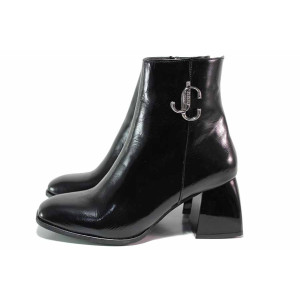 Черни дамски боти, лачена естествена кожа - официални обувки за есента и зимата N 100021089