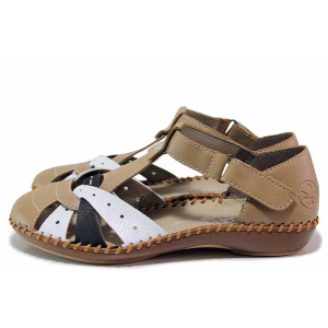 Бежови анатомични дамски обувки с равна подметка, здрава еко-кожа - всекидневни обувки за пролетта и лятото N 100019214