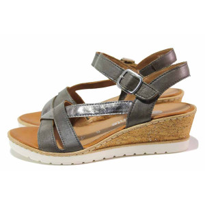 Зелени анатомични дамски сандали, естествена кожа и еко-кожа - всекидневни обувки за лятото N 100019791