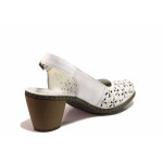 Бели дамски обувки със среден ток, естествена кожа перфорирана - всекидневни обувки за лятото N 100019901