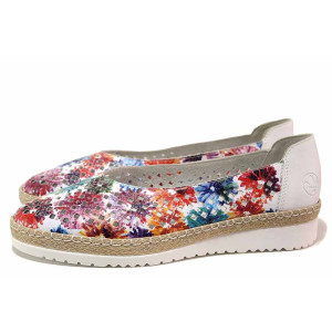 Бели анатомични дамски обувки с равна подметка, здрава еко-кожа - всекидневни обувки за пролетта и лятото N 100019910