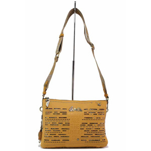 Светлокафява дамска чанта, здрава еко-кожа - удобство и стил за пролетта и лятото N 100021364