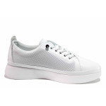 Бели дамски обувки с равна подметка, естествена кожа - спортни обувки за пролетта и есента N 100021355