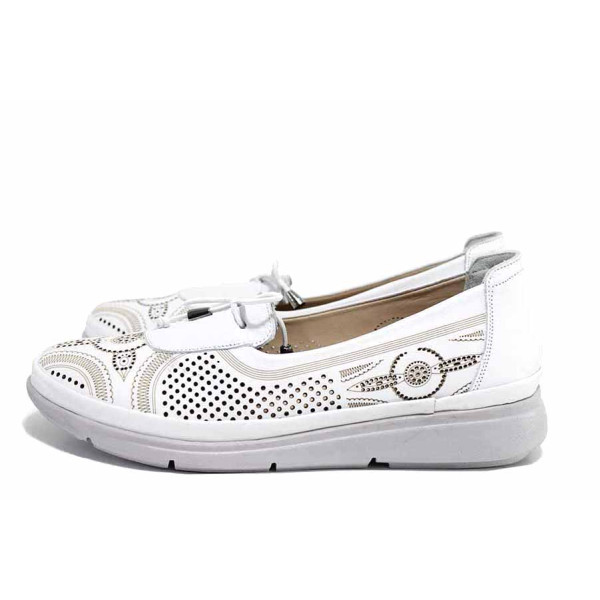 Бели дамски обувки с равна подметка, естествена кожа - всекидневни обувки за пролетта и лятото N 100021575
