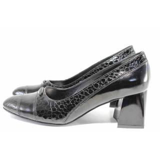 Черни дамски обувки със среден ток, лачена естествена кожа - всекидневни обувки за пролетта и лятото N 100021585