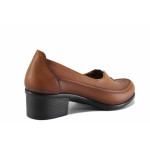 Кафяви дамски обувки със среден ток, естествена кожа - ежедневни обувки за есента и зимата N 100022323