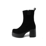 Черни дамски боти, естествен велур - ежедневни обувки за есента и зимата N 100022605