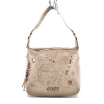 Бежова дамска чанта, здрава еко-кожа - удобство и стил за вашето ежедневие N 100022921
