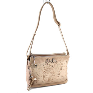 Бежова дамска чанта, здрава еко-кожа - удобство и стил за вашето ежедневие N 100022925