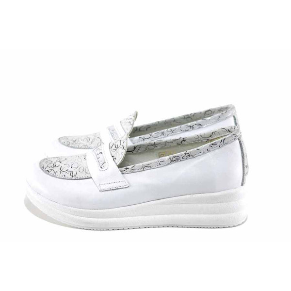 Бели дамски обувки с равна подметка, естествена кожа - ежедневни обувки за пролетта и лятото N 100023302