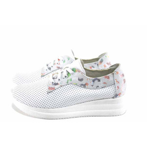 Бели анатомични дамски обувки с равна подметка, естествена кожа - ежедневни обувки за пролетта и лятото N 100023303