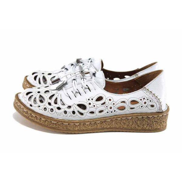 Бели дамски обувки с висок ток, естествена кожа перфорирана - всекидневни обувки за лятото N 100023381