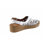 Бели дамски сандали, естествена кожа перфорирана - всекидневни обувки за лятото N 100023391