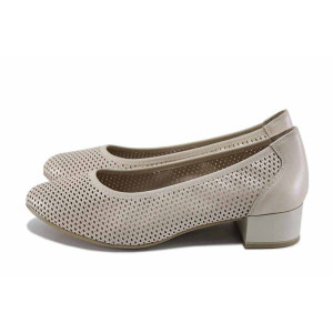 Бежови дамски обувки със среден ток, естествена кожа перфорирана - всекидневни обувки за пролетта и лятото N 100022817