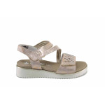 Розови дамски сандали, здрава еко-кожа - всекидневни обувки за лятото N 100022830