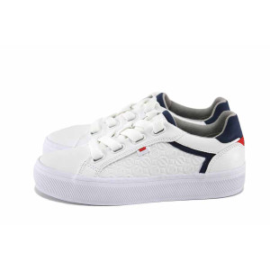 Бели анатомични тинейджърски маратонки, здрава еко-кожа - спортни кецове за пролетта и лятото N 100022909