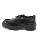 Черни дамски обувки с равна подметка, здрава еко-кожа - всекидневни обувки за целогодишно ползване N 100023476