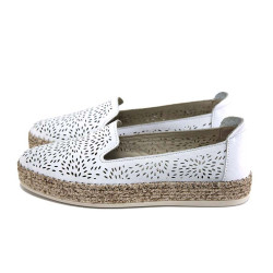 Бели дамски обувки с равна подметка, естествена кожа - всекидневни обувки за пролетта и лятото N 100024131