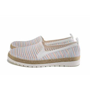 Бели анатомични дамски обувки с равна подметка, текстилна материя - всекидневни обувки за лятото N 100024436