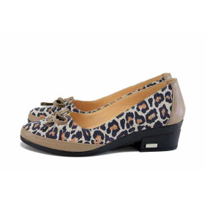 Кафяви дамски обувки със среден ток, естествена кожа и естествена велурена кожа - ежедневни обувки за есента и зимата N 100024687