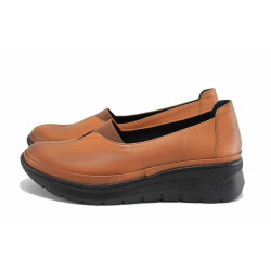 Кафяви дамски обувки с платформа, естествена кожа - всекидневни обувки за есента и зимата N 100024739