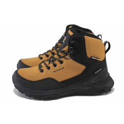 Светлокафяви юношески боти, еко-кожа и текстилна материя - всекидневни обувки за есента и зимата N 100025029