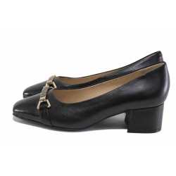 Черни дамски обувки със среден ток, естествена кожа и лачена естествена кожа  - официални обувки за пролетта и лятото N 100024581