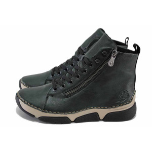 Зелени дамски боти, здрава еко-кожа - всекидневни обувки за есента и зимата N 100025014