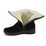 Черни анатомични равни дамски боти Rieker от естествена кожа - велур