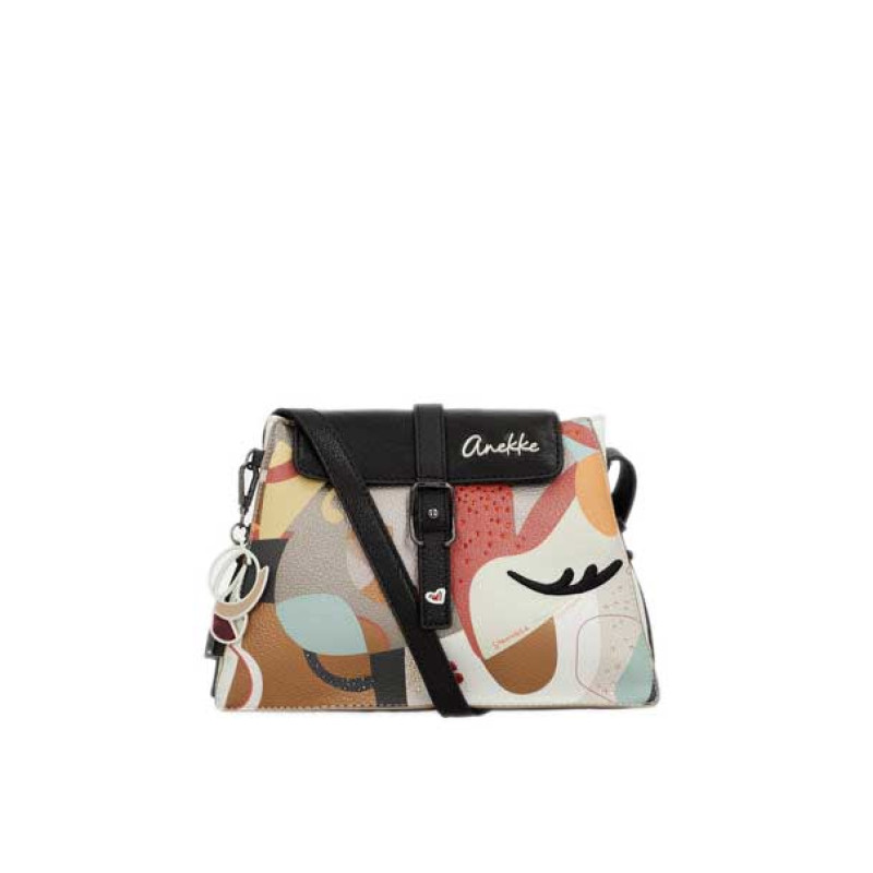 Бежова дамска чанта, здрава еко-кожа - удобство и стил за пролетта и лятото N 100025254 Бежова дамска чанта, здрава еко-кожа - удобство и стил за пролетта и лятото N 100025254