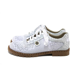 Бели дамски обувки с равна подметка, естествена кожа перфорирана - всекидневни обувки за пролетта и лятото N 100025327