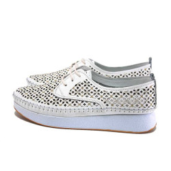 Бели дамски обувки с равна подметка, естествена кожа - всекидневни обувки за пролетта и лятото N 100025372