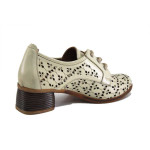 Бежови дамски обувки със среден ток, естествена кожа - официални обувки за пролетта и лятото N 100025370