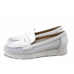 Бели дамски обувки с равна подметка, естествена кожа и текстилна материя - ежедневни обувки за пролетта и лятото N 100025464