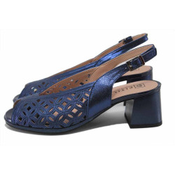 Сини дамски сандали, естествена кожа перфорирана - елегантни обувки за пролетта и лятото N 100025471