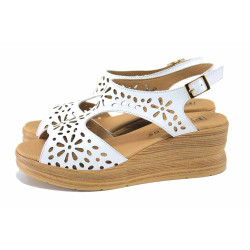 Бели дамски сандали, естествена кожа перфорирана - ежедневни обувки за пролетта и лятото N 100025476