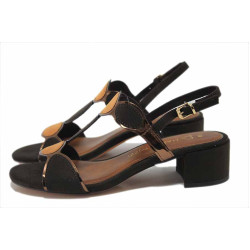Кафяви дамски сандали, велурена еко-кожа и лачена еко-кожа - ежедневни обувки за лятото N 100025451