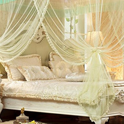 Спално бельо за младоженци