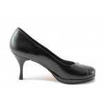 Дамски обувки черни лачени с ток ШЦ 11776KP