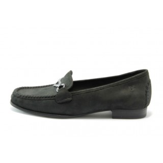 Дамски обувки черни тип мокасини Caprice 24253ЧKP