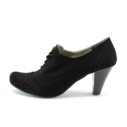 Дамски обувки черни велурени стилни ЕО 116KP