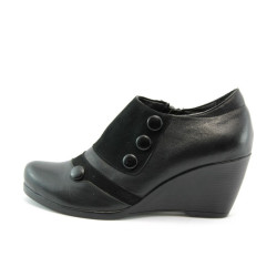 Дамски обувки черни с цип на платформа МИ 865ЧKP